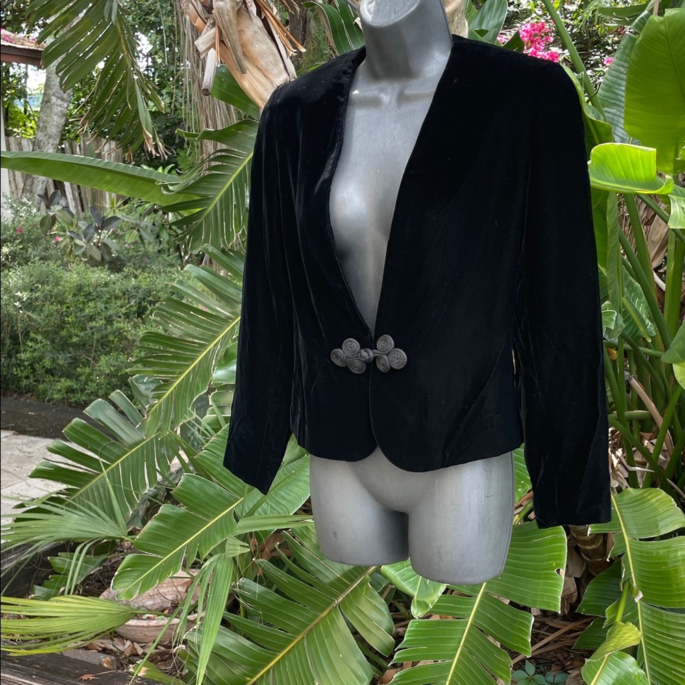 Amanda Fielding velvet fitted jacket